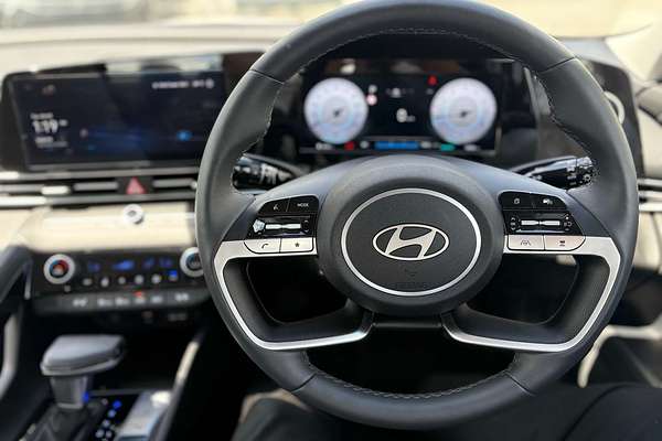 2024 Hyundai i30 Premium CN7.V2