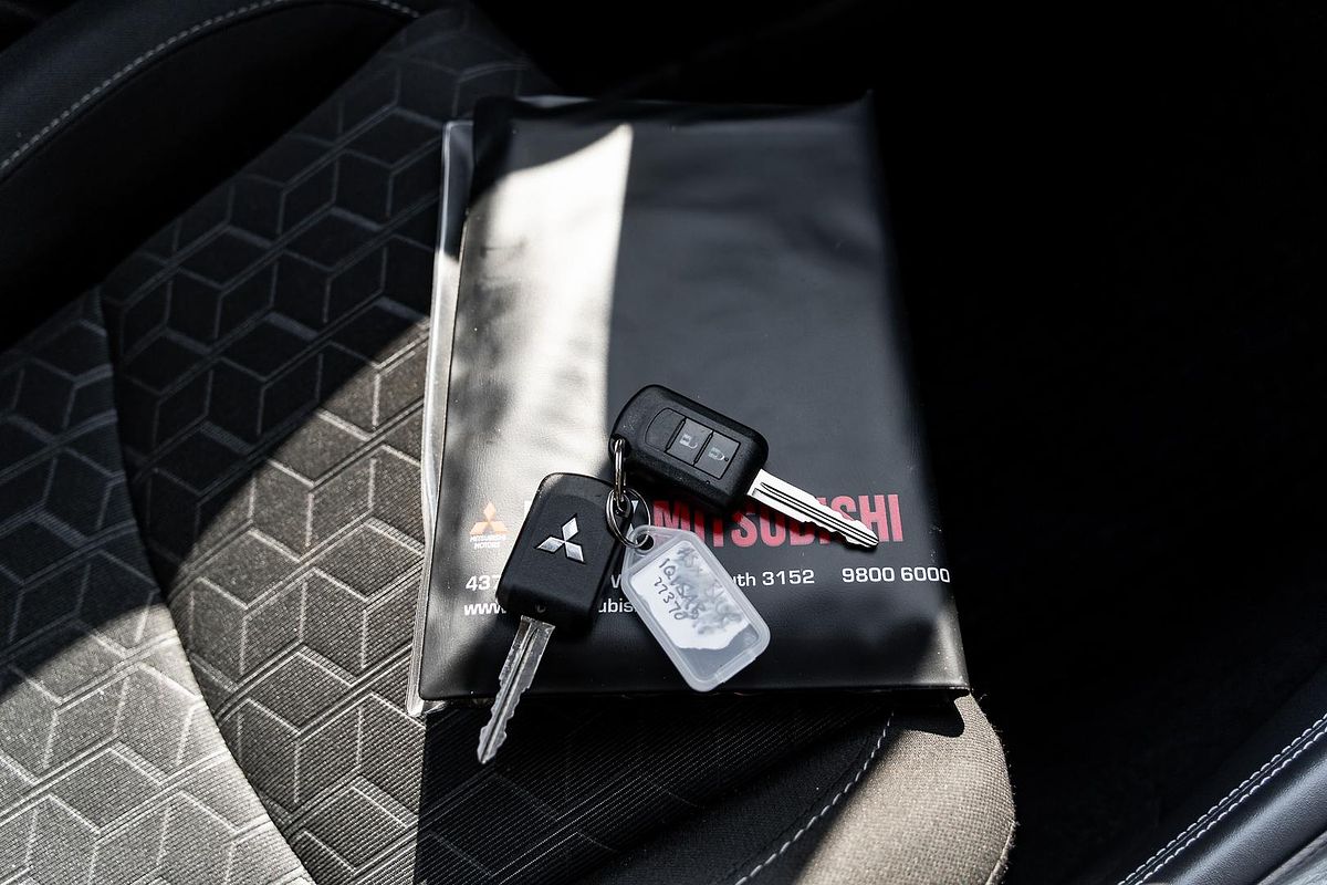 2019 Mitsubishi ASX ES XD