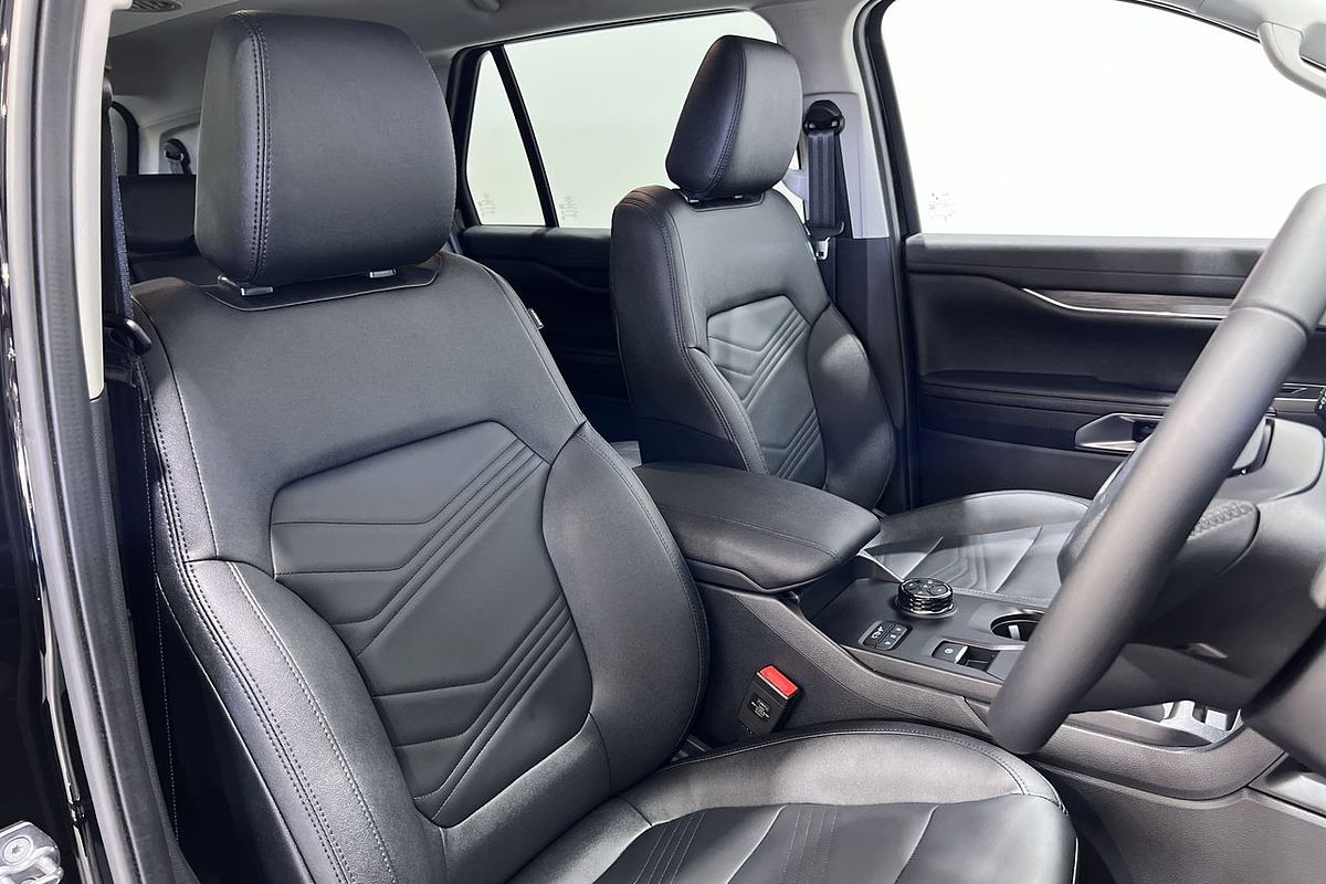 2024 Ford Everest Trend