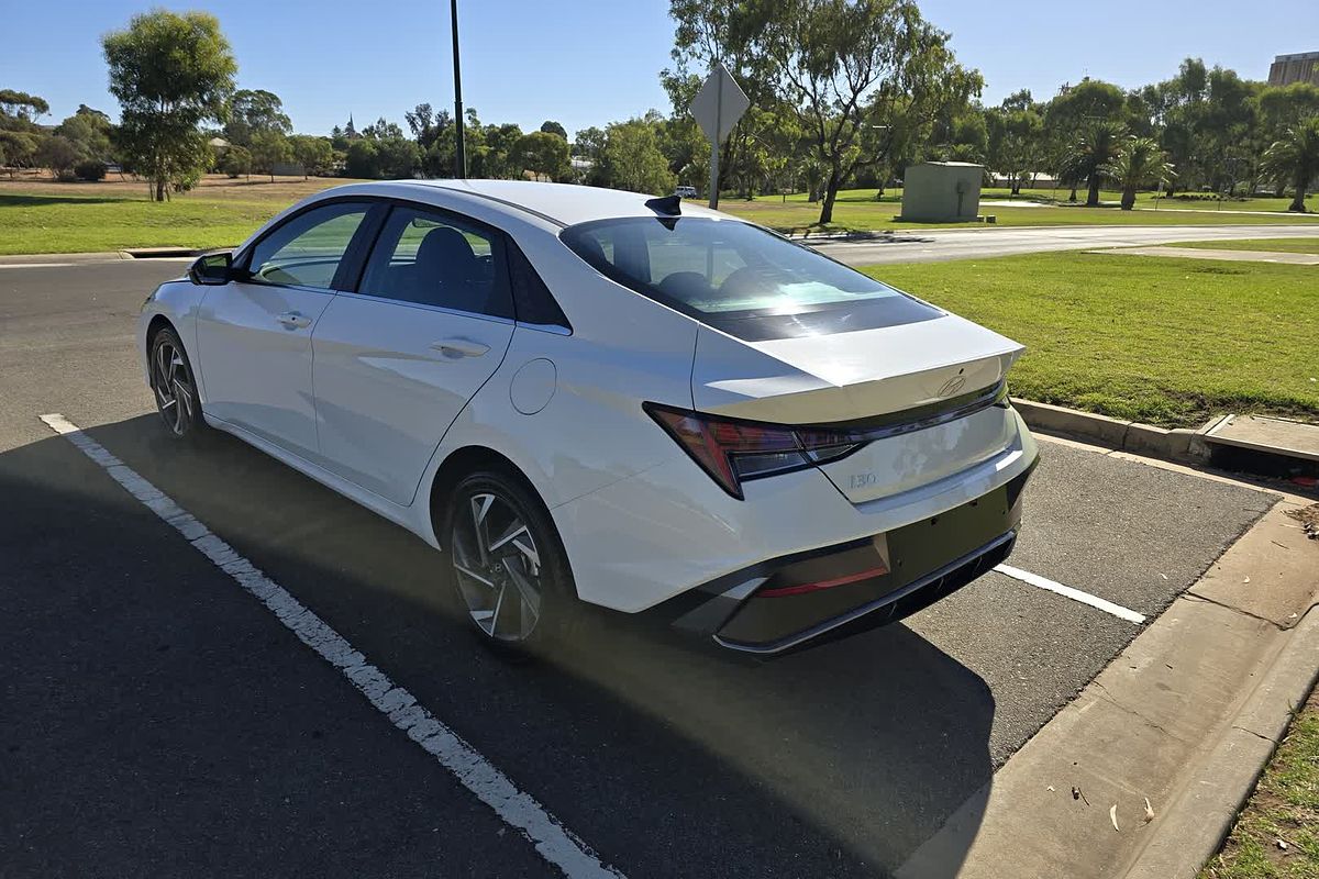 2025 Hyundai i30 Premium CN7.V2