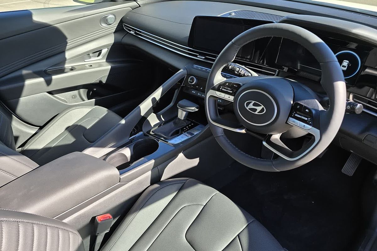 2025 Hyundai i30 Premium CN7.V2