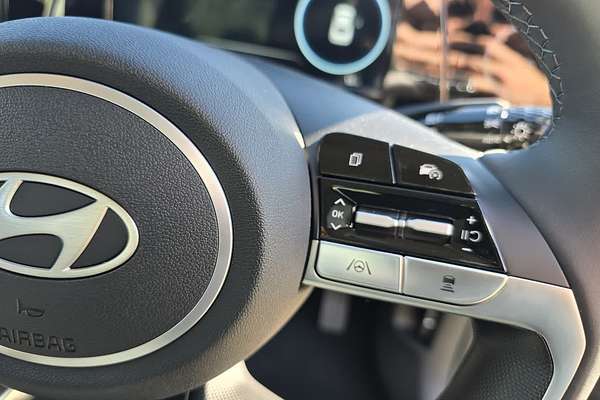 2025 Hyundai i30 Premium CN7.V2