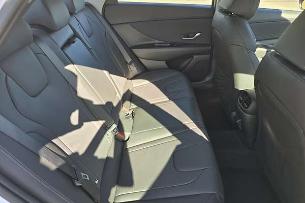 2025 Hyundai i30 Premium CN7.V2
