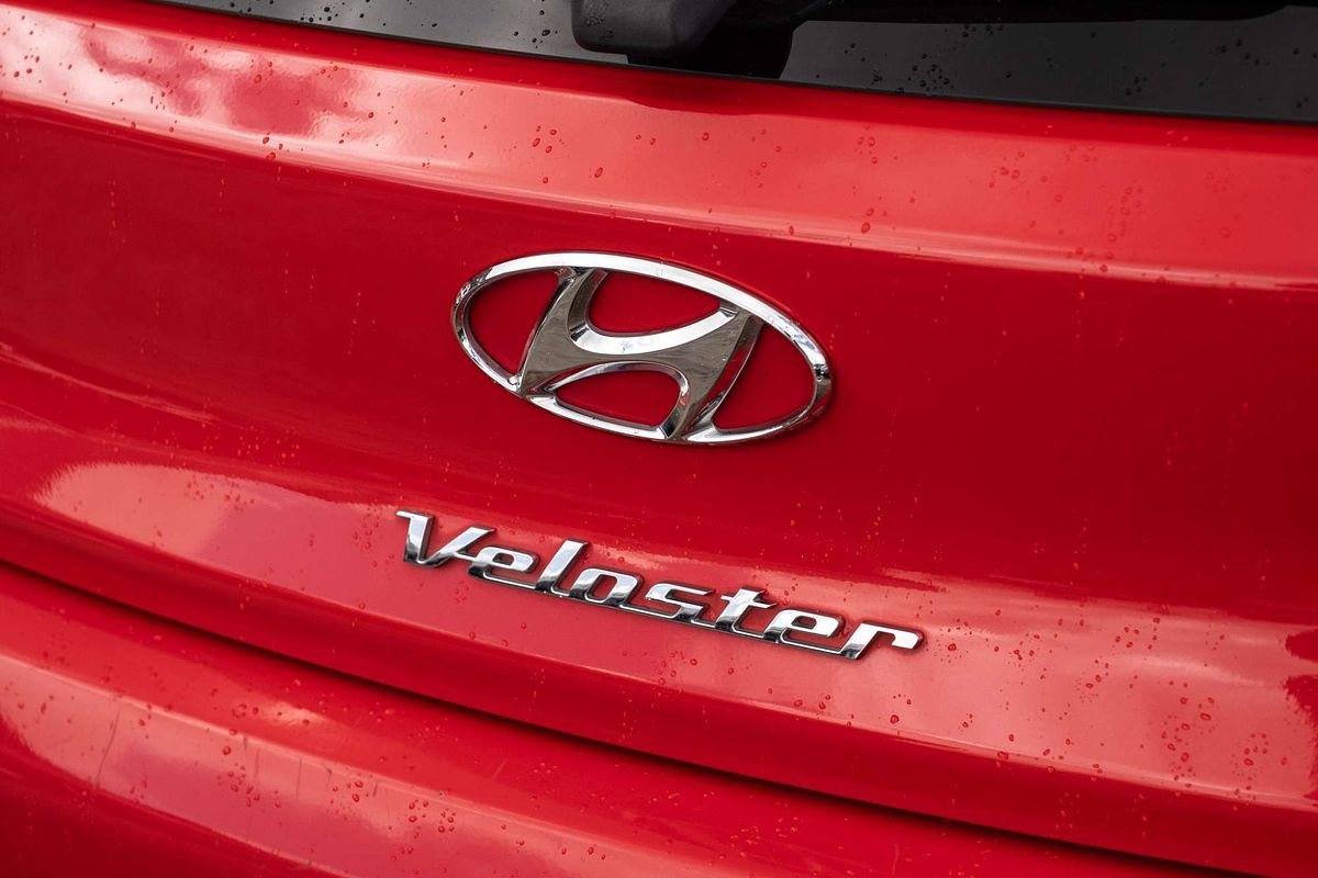 2019 Hyundai Veloster Turbo JS