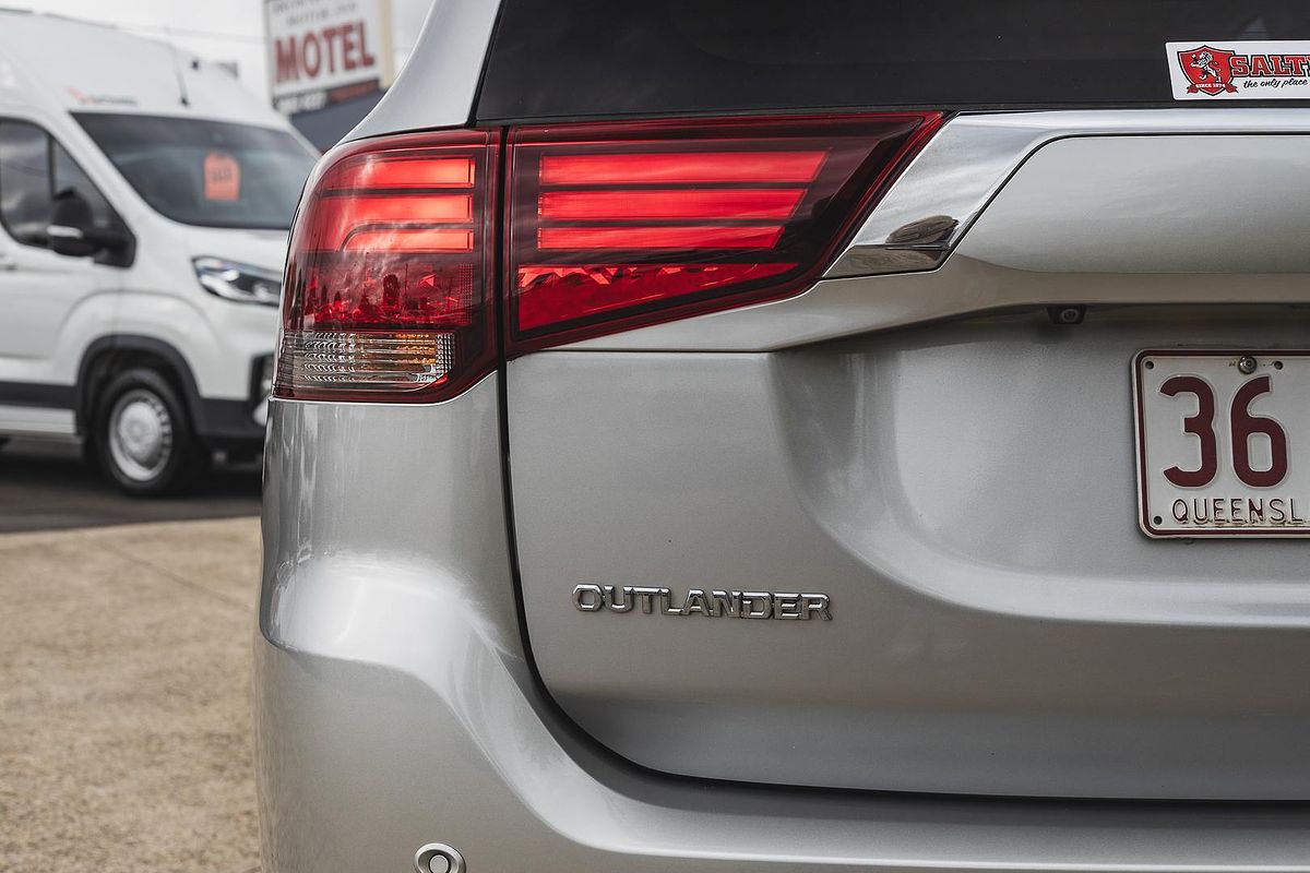 2018 Mitsubishi Outlander LS ZL