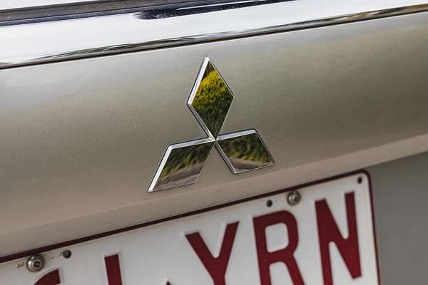 2018 Mitsubishi Outlander LS ZL