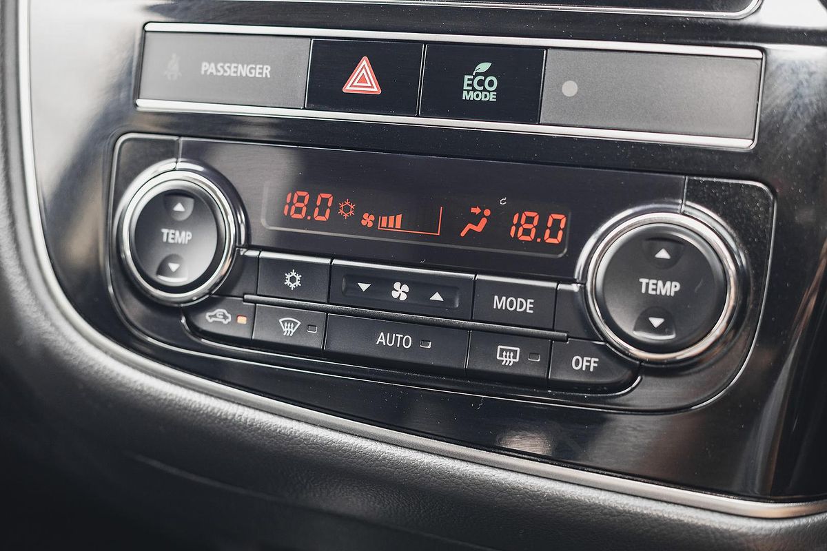 2018 Mitsubishi Outlander LS ZL