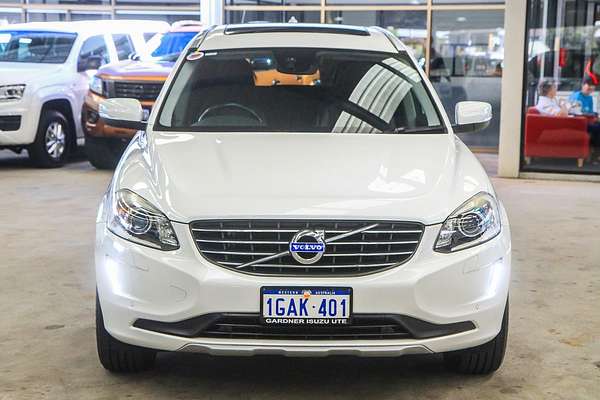 2016 Volvo XC60 T5 Luxury