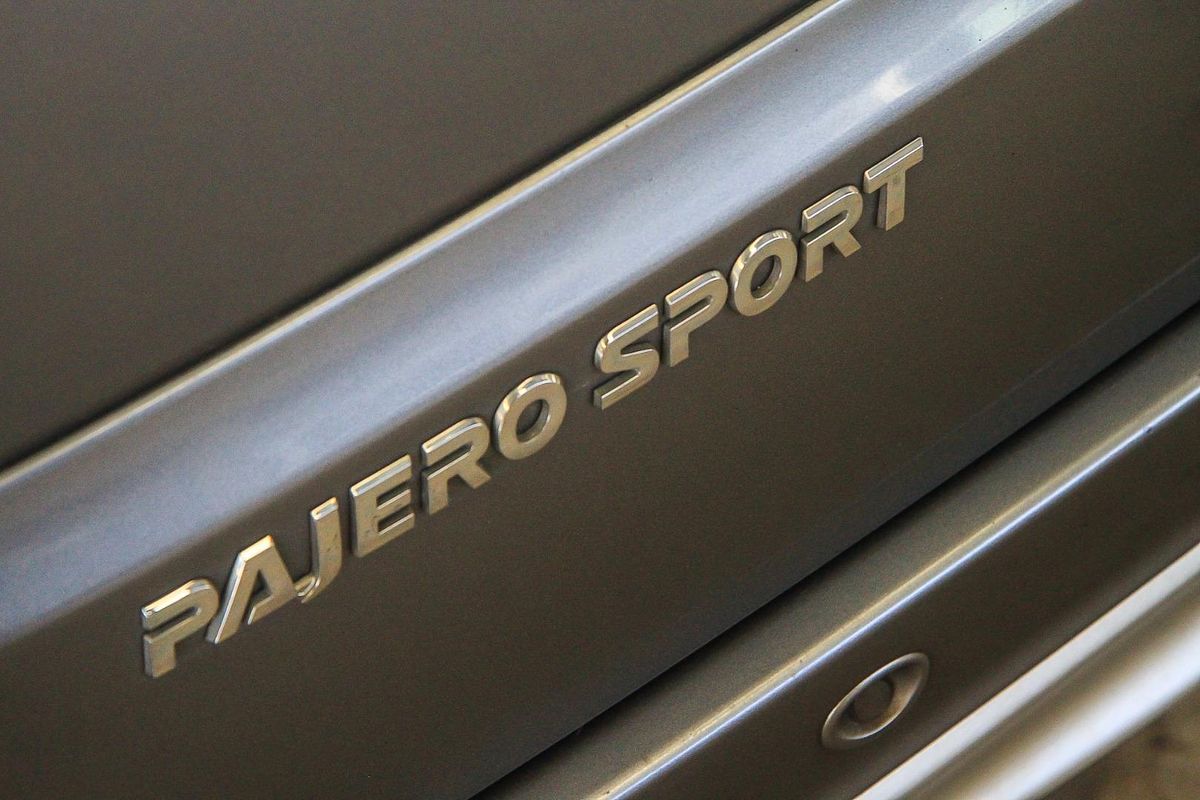 2019 Mitsubishi Pajero Sport GLX QE