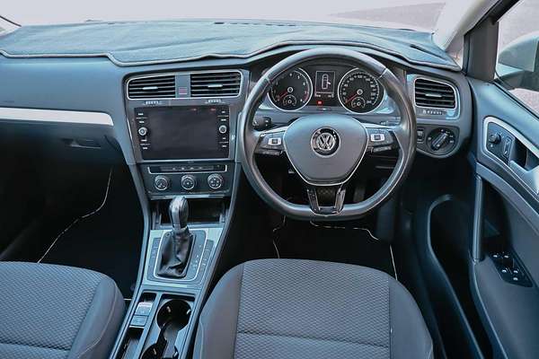 2017 Volkswagen Golf 92TSI Trendline 7
