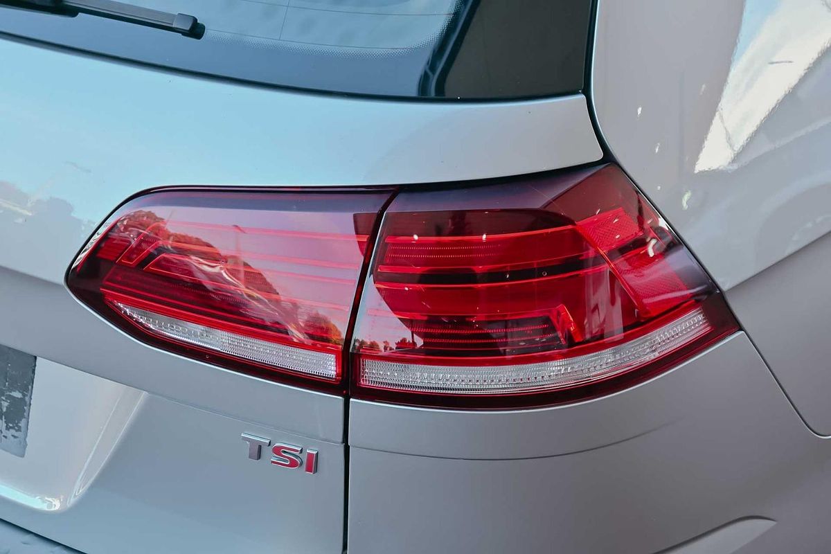 2017 Volkswagen Golf 92TSI Trendline 7