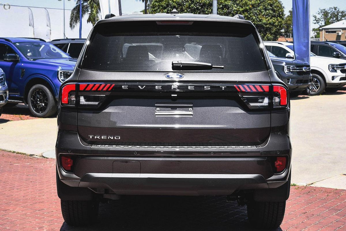 2025 Ford Everest Trend