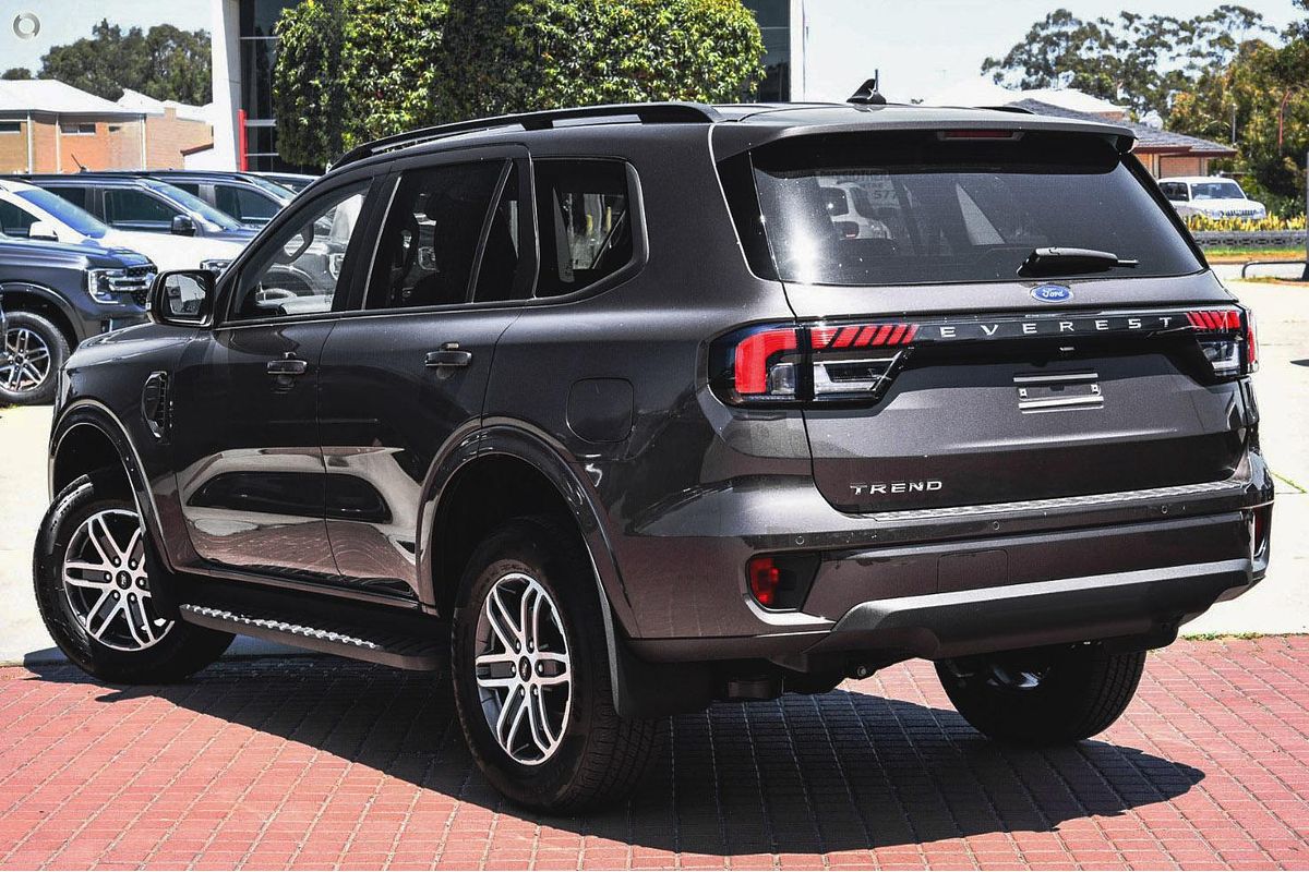 2025 Ford Everest Trend