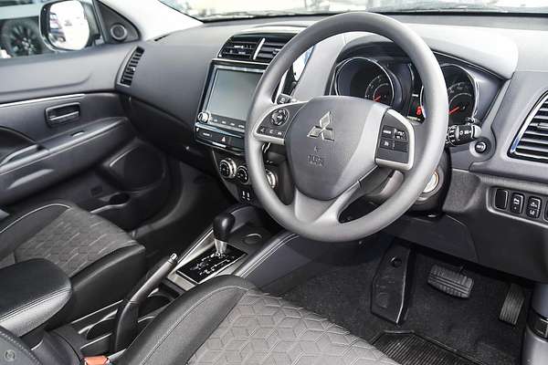 2024 Mitsubishi ASX ES XD