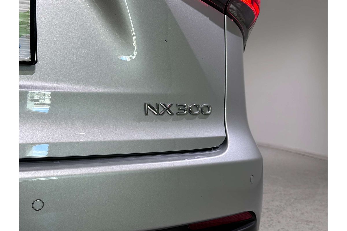 2017 Lexus NX NX300 Luxury AGZ10R