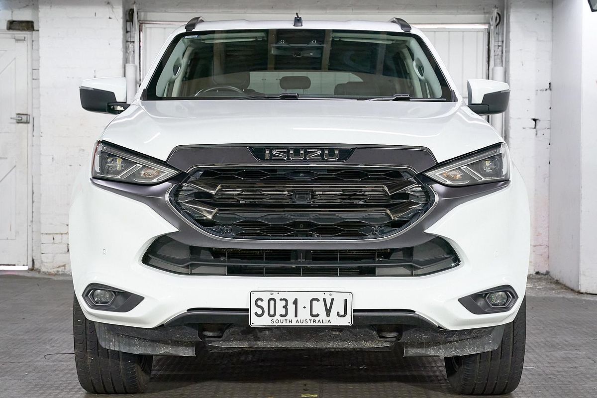 2022 Isuzu MU-X LS-T