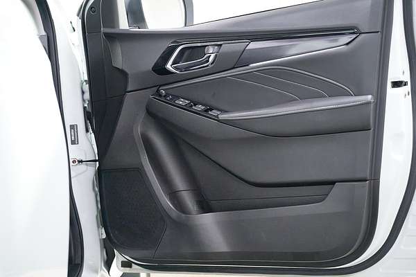 2022 Isuzu MU-X LS-T