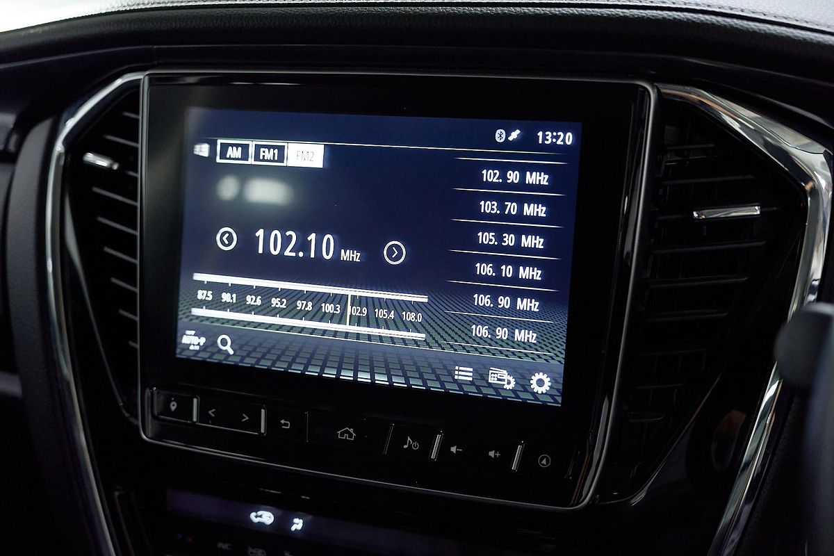 2022 Isuzu MU-X LS-T