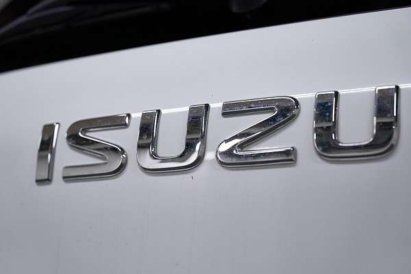2022 Isuzu MU-X LS-T