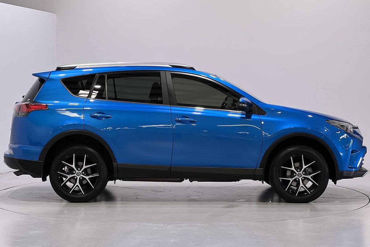 2017 Toyota RAV4 GXL ASA44R