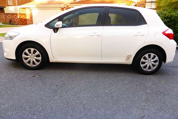 2010 Toyota Corolla Ascent ZRE152R