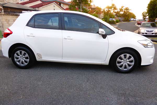 2010 Toyota Corolla Ascent ZRE152R