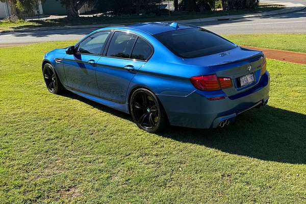 2012 BMW M5  F10