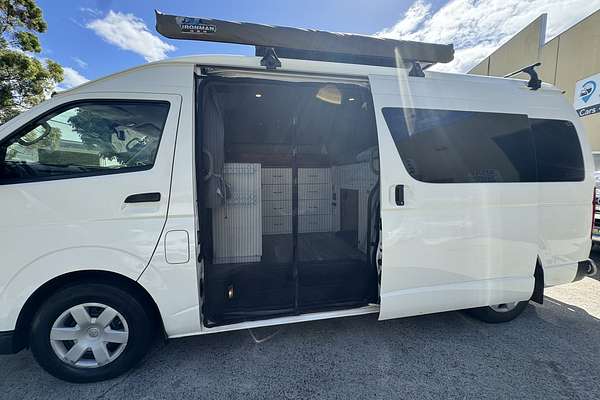2018 Toyota HiAce Commuter KDH223R MY16