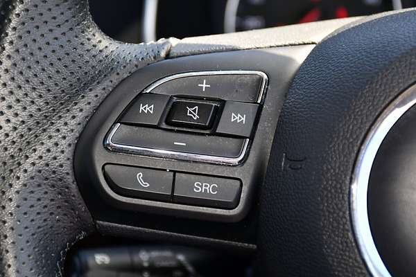 2022 MG ZS Excite AZS1
