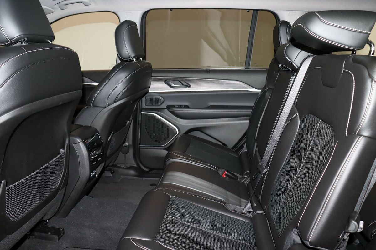 2023 Jeep Grand Cherokee Limited WL