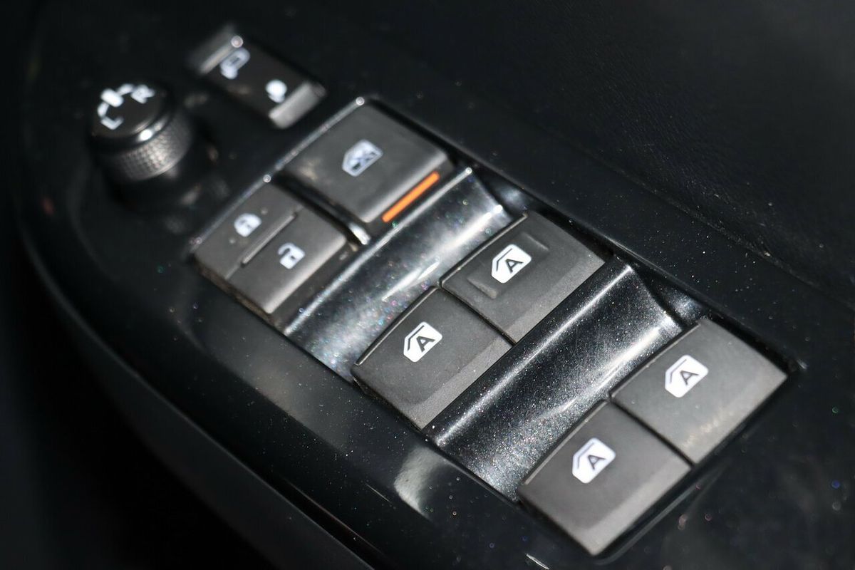 2022 Toyota Hilux SR5 GUN126R 4X4