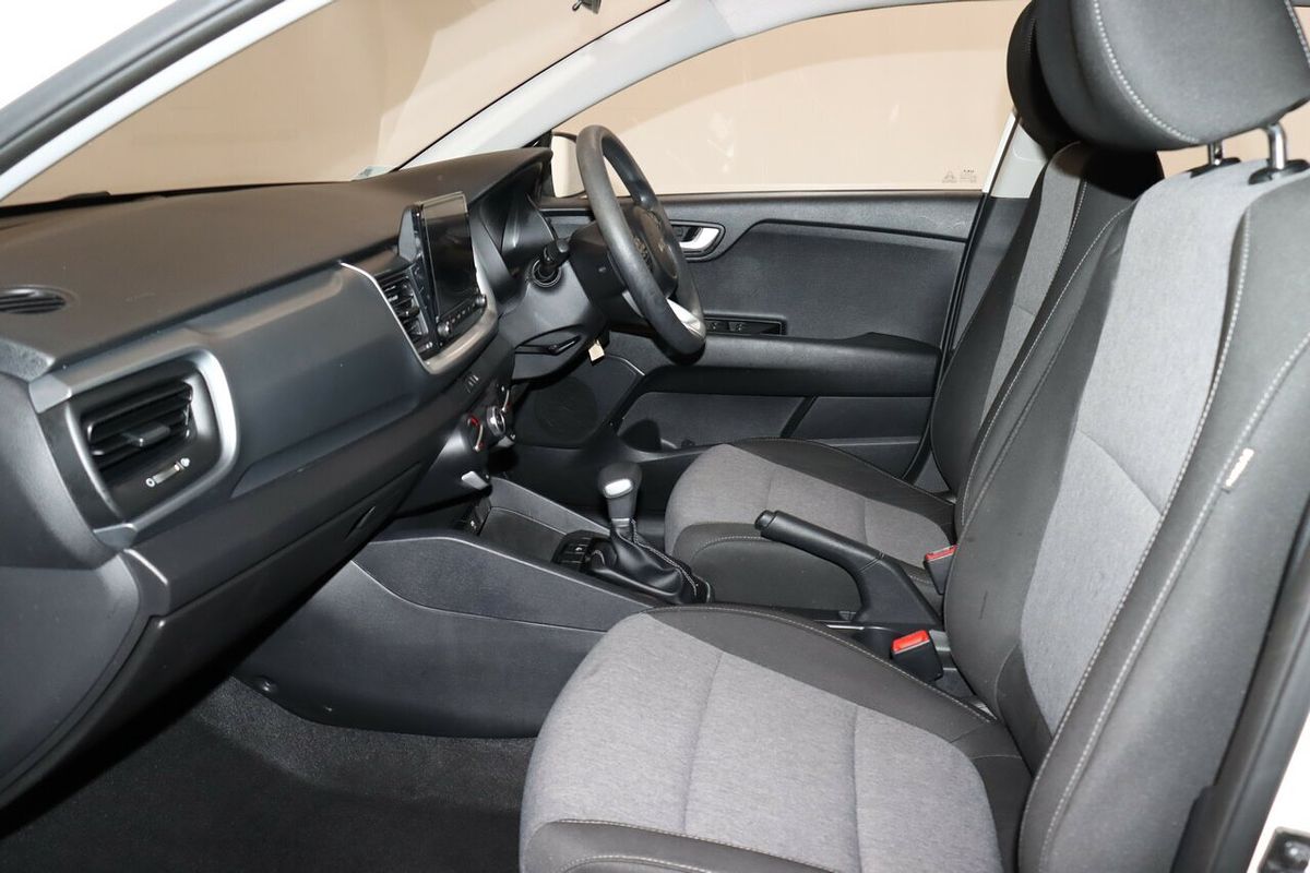 2023 Kia Stonic S YB