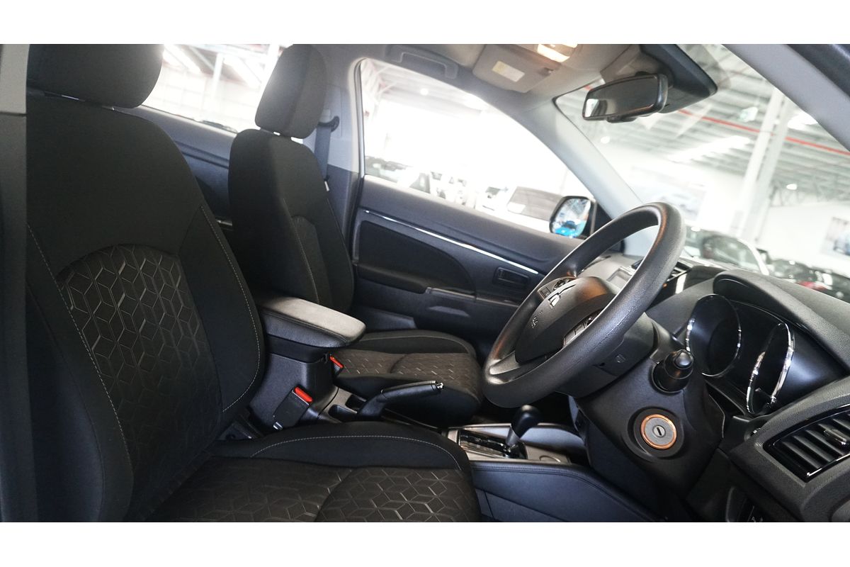 2023 Mitsubishi ASX ES XD