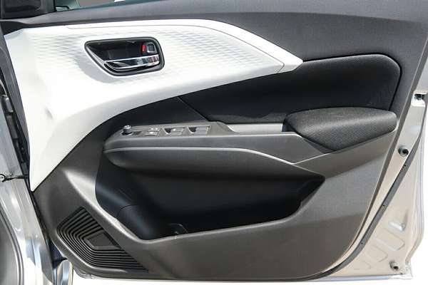 2024 Suzuki Swift Hybrid Plus UZ