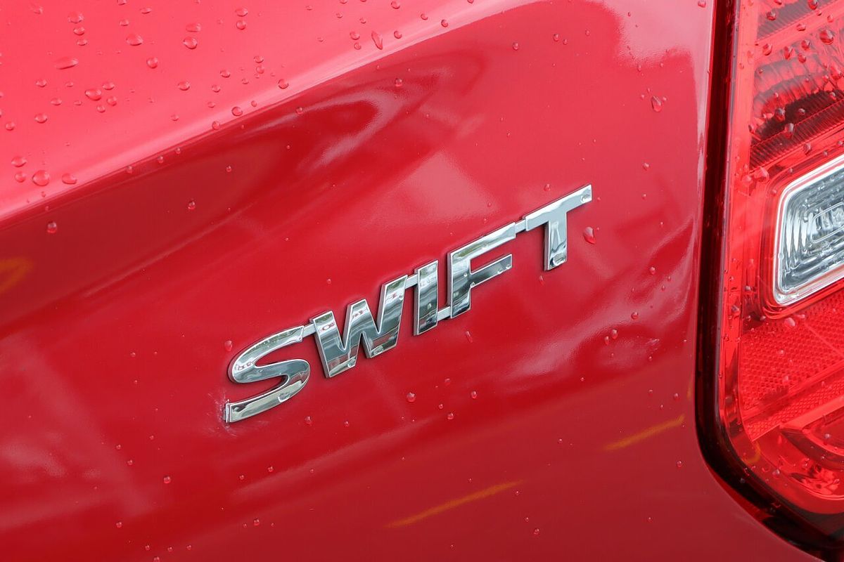 2019 Suzuki Swift GL Navigator AZ