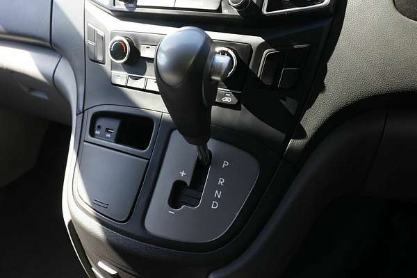 2016 Hyundai iLoad TQ3-V Series II