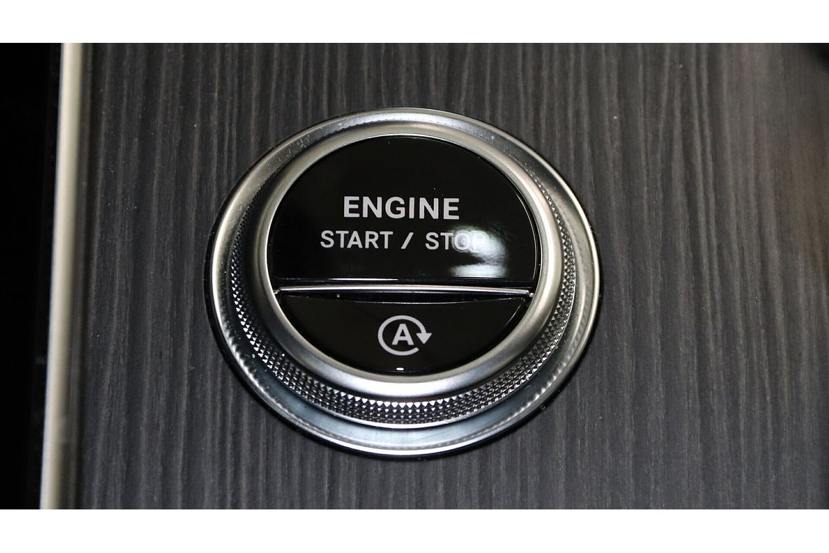 2024 Mercedes-Benz C-Class C200 W206