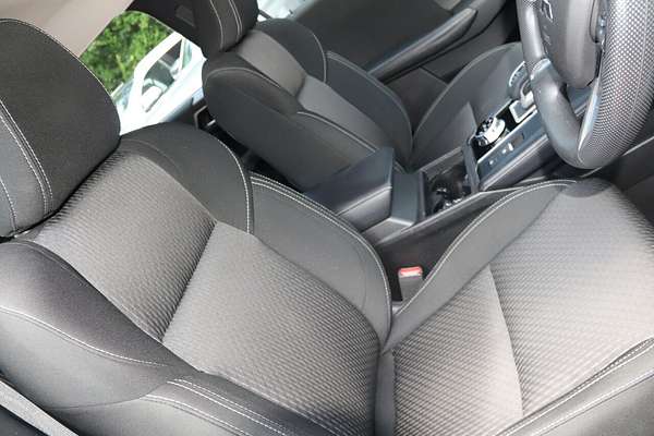 2023 Mitsubishi Outlander ES ZM