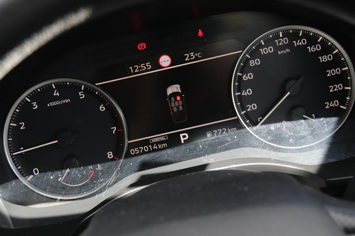 2023 Mitsubishi Outlander ES ZM