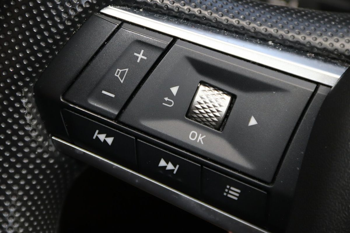 2023 Mitsubishi Outlander ES ZM