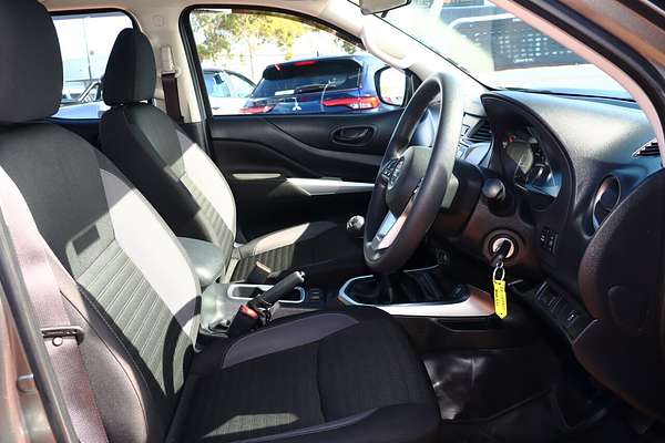 2021 Nissan Navara SL D23 4X4