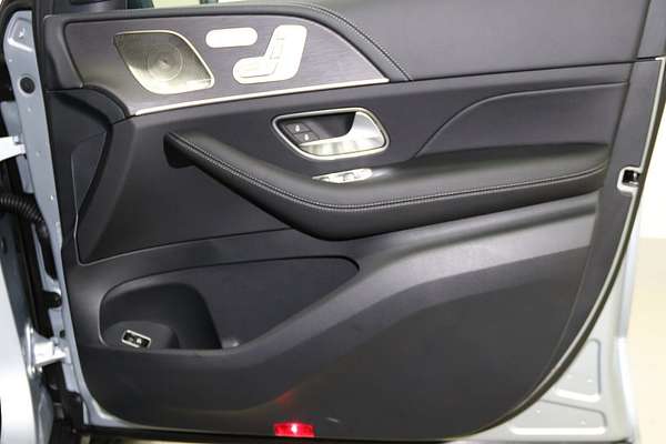 2025 Mercedes-Benz GLE-Class GLE300 d V167