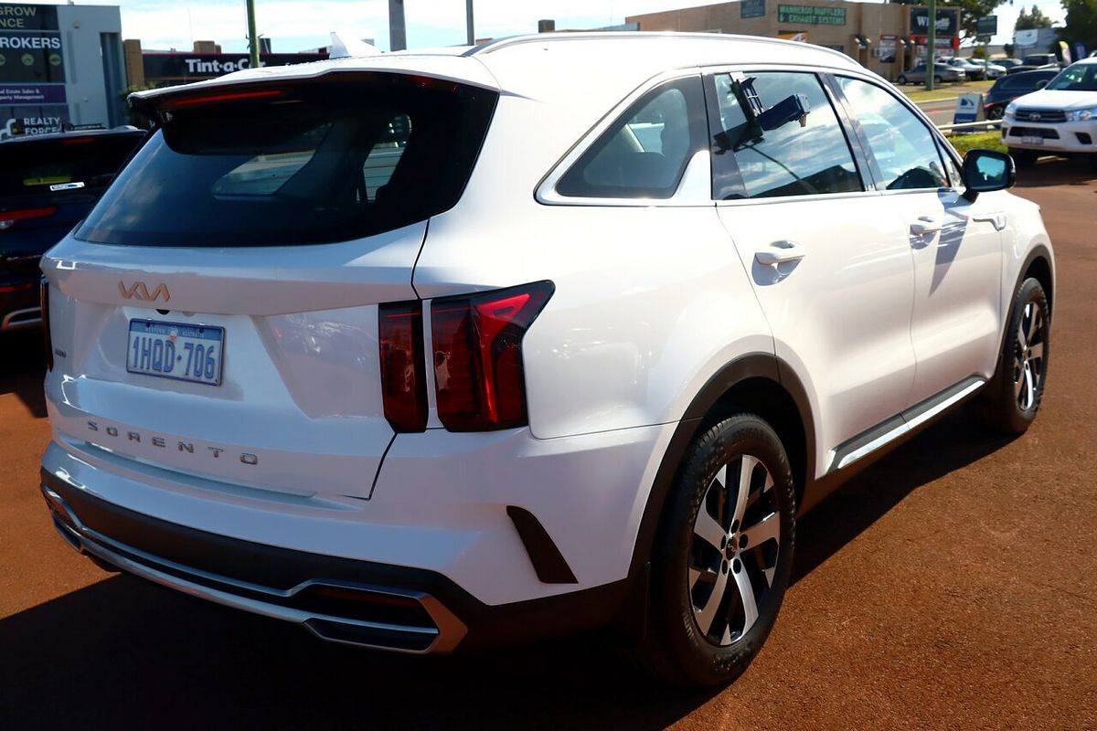 2022 Kia Sorento S MQ4