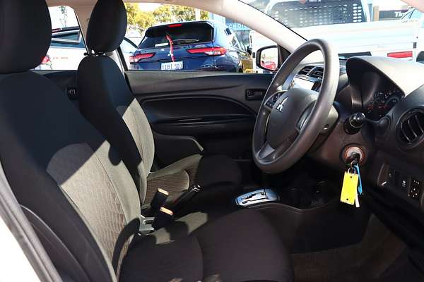 2021 Mitsubishi Mirage ES LB