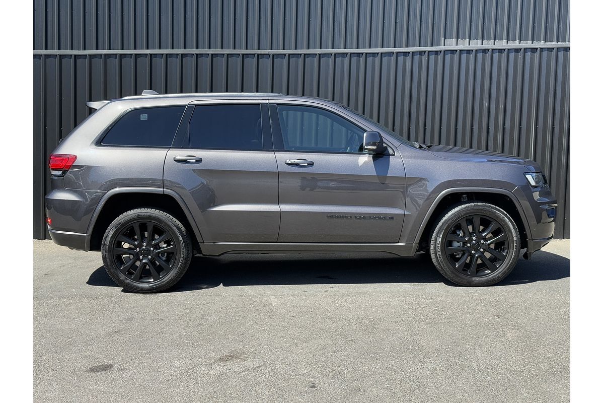 2020 Jeep Grand Cherokee Night Eagle WK