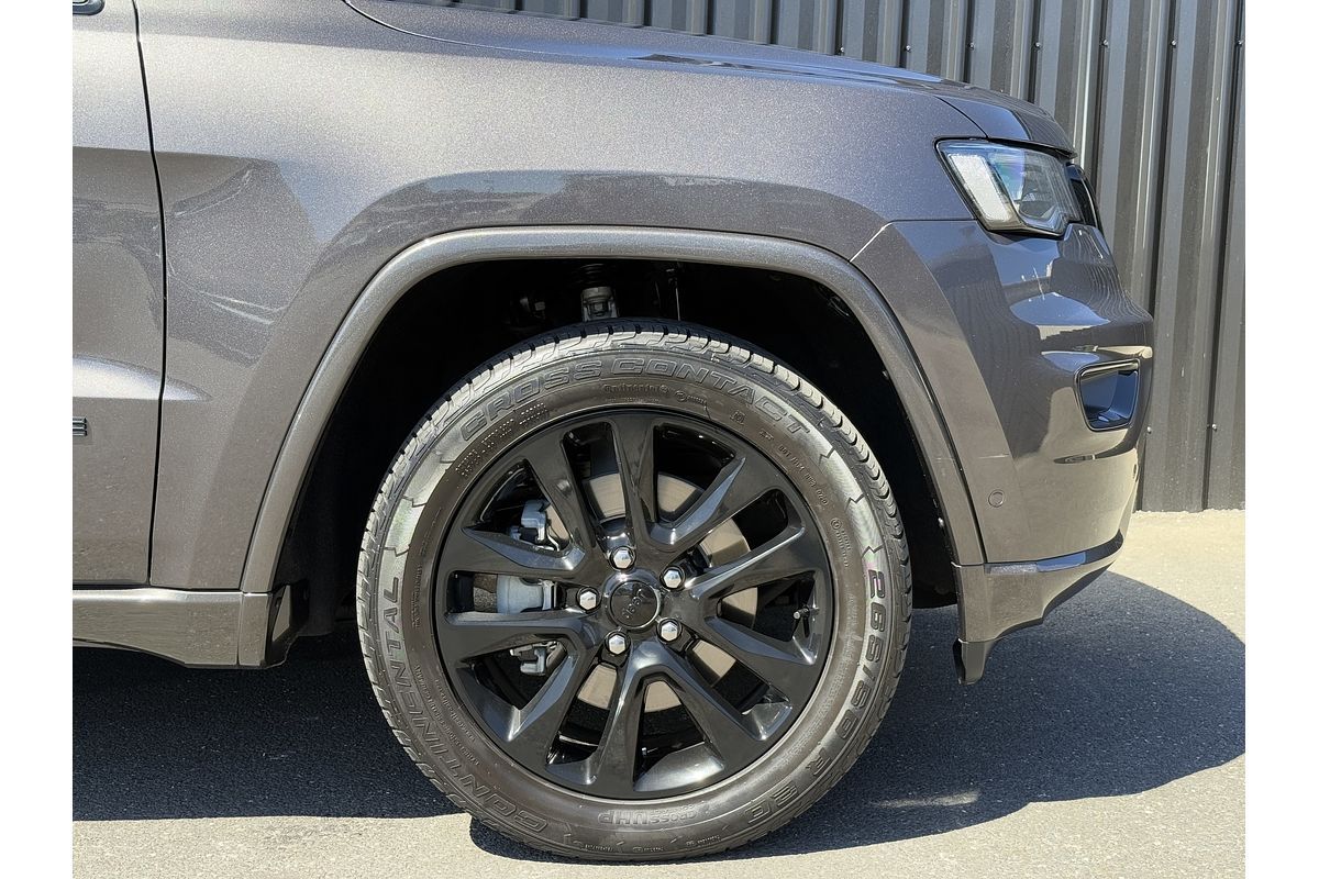 2020 Jeep Grand Cherokee Night Eagle WK