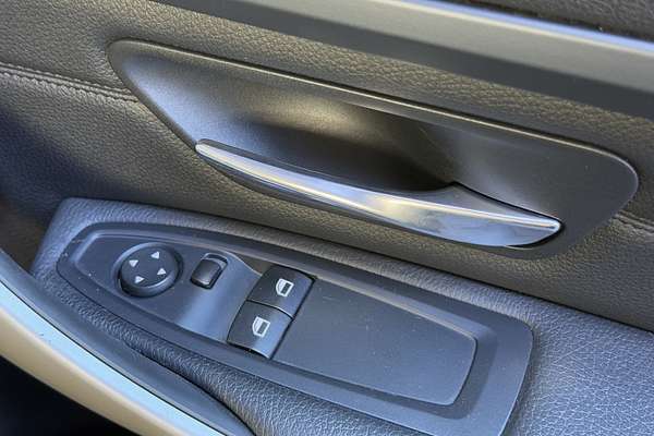 2015 BMW 4 Series 420d Sport Line F32