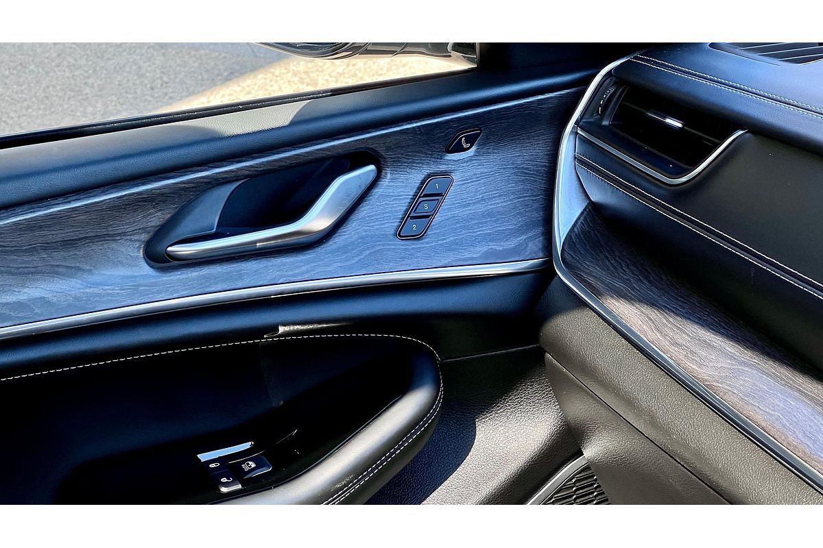 2023 Jeep Grand Cherokee Overland WL