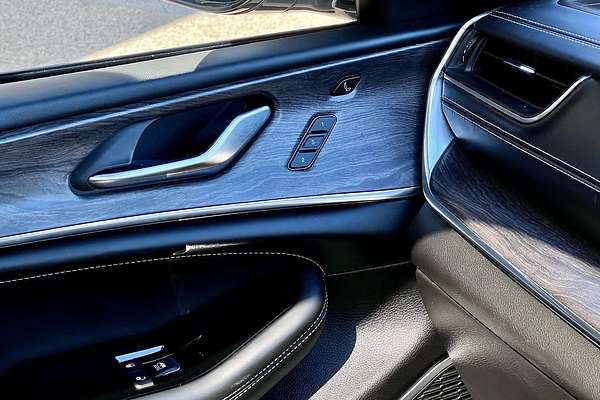 2023 Jeep Grand Cherokee Overland WL