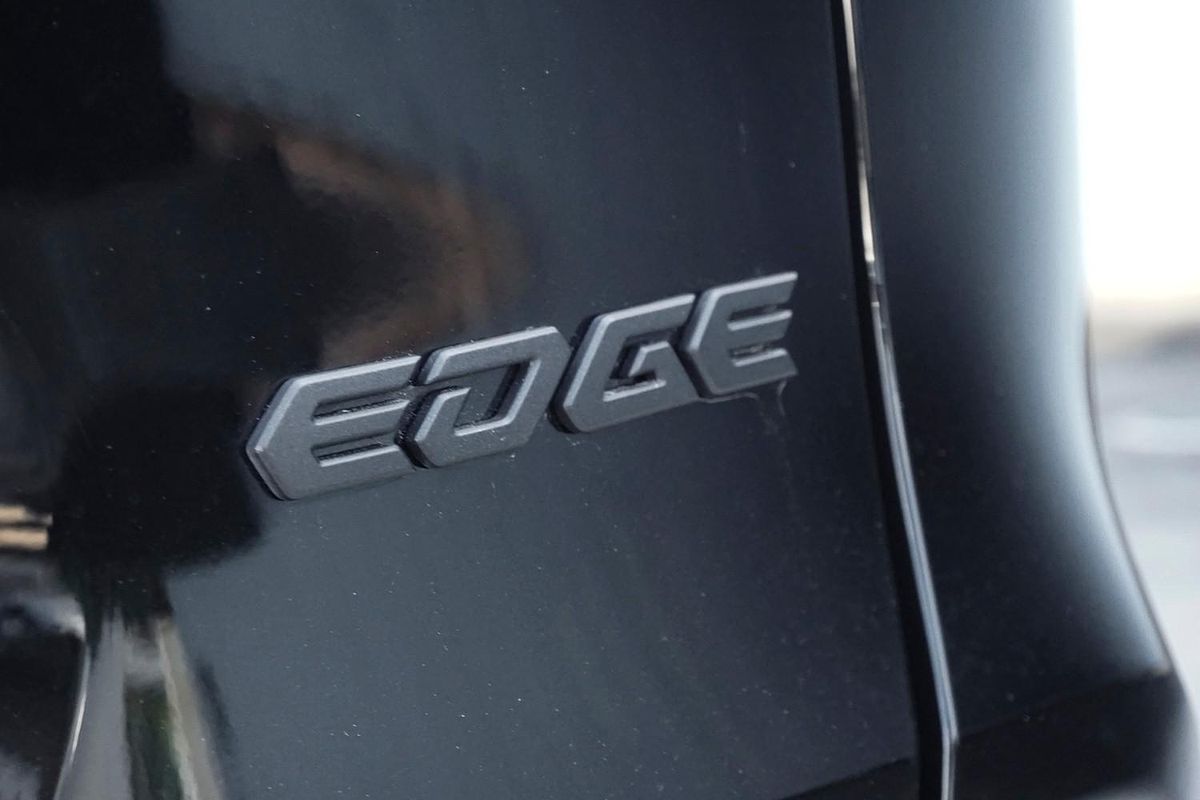 2022 Toyota RAV4 Edge AXAA54R